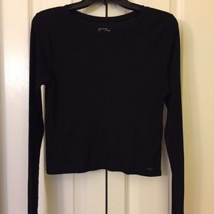 2/8$ Black long sleeve hollister top